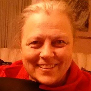 Meet your Posher, Debra